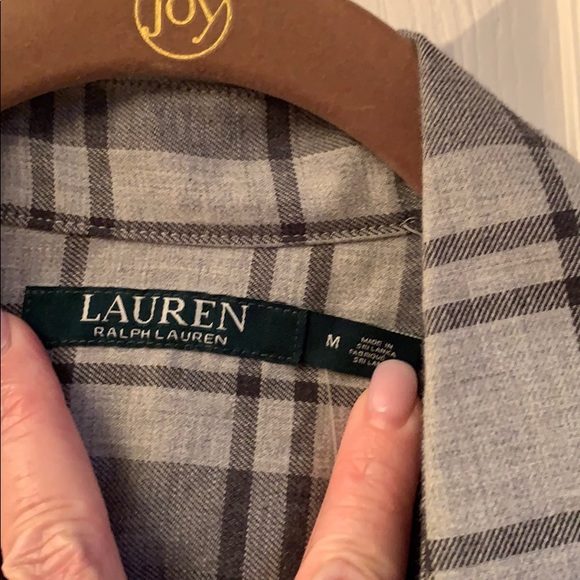 NWT Lauren Ralph Lauren Ladies’ Button Down Top - Picture 6 of 6